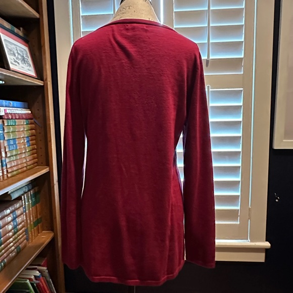 Tommy Hilfiger Red and Black Argyle V-Neck Sweater - Picture 4 of 8